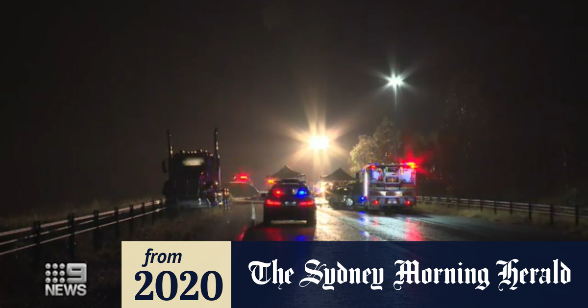Video: Two killed in Victoria car crash